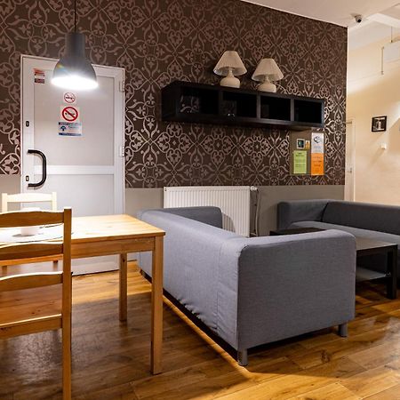 Hostel Orange Plus Stary Toruń Екстериор снимка